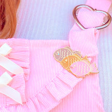 Load image into Gallery viewer, Taiyaki Fish Enamel Pin

